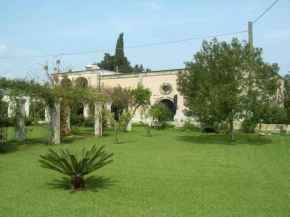 Villa Holis